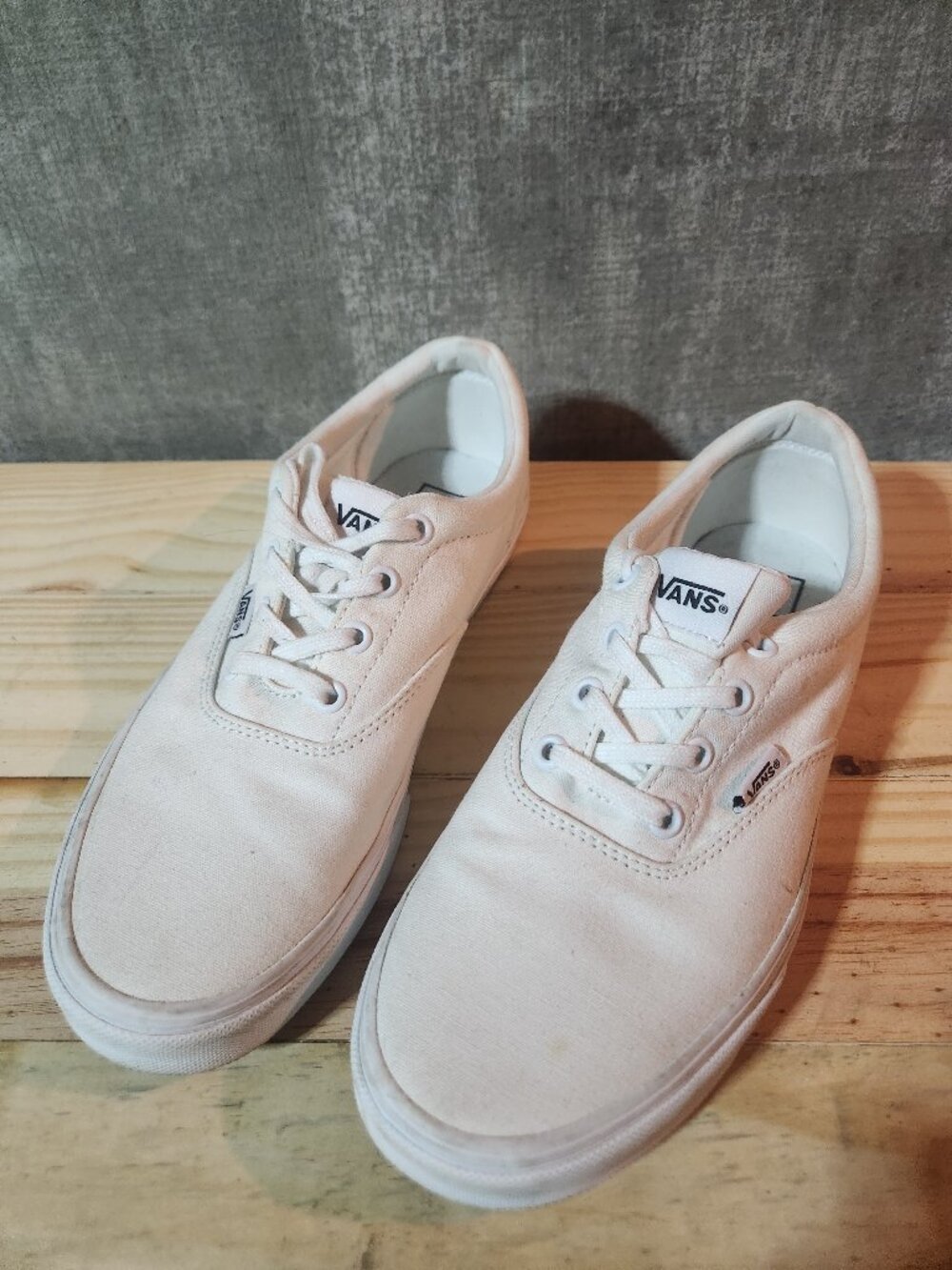 Vans Authentic White Canvas Low Top Men's 9